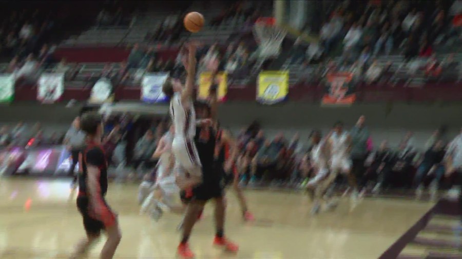 Moline învinge Wharton 40-33 în meciul cu UT Panthers