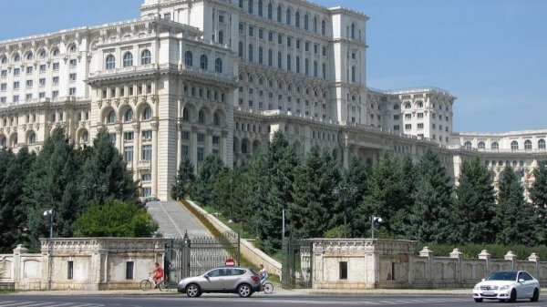 Audieri și vot de învestitură pentru cabinetul Niculescu, programul de guvernare și sprijinul parlamentar