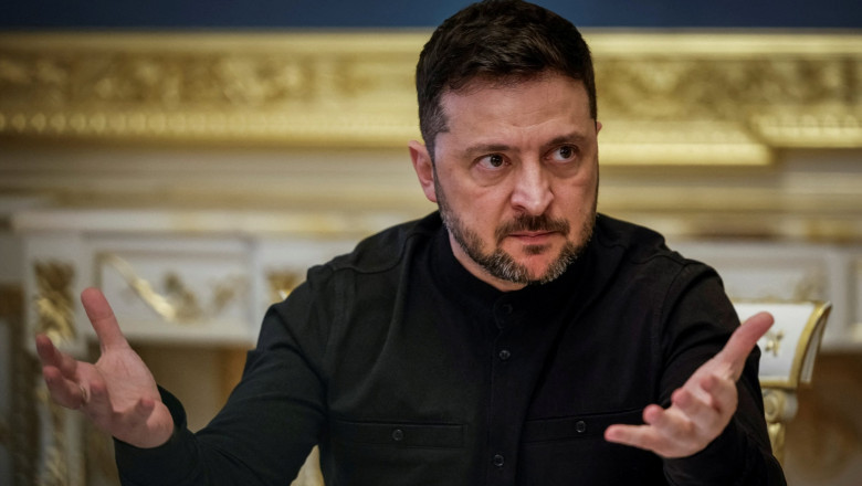 Zelenski confirmă reluarea schimbului de informații militare cu SUA