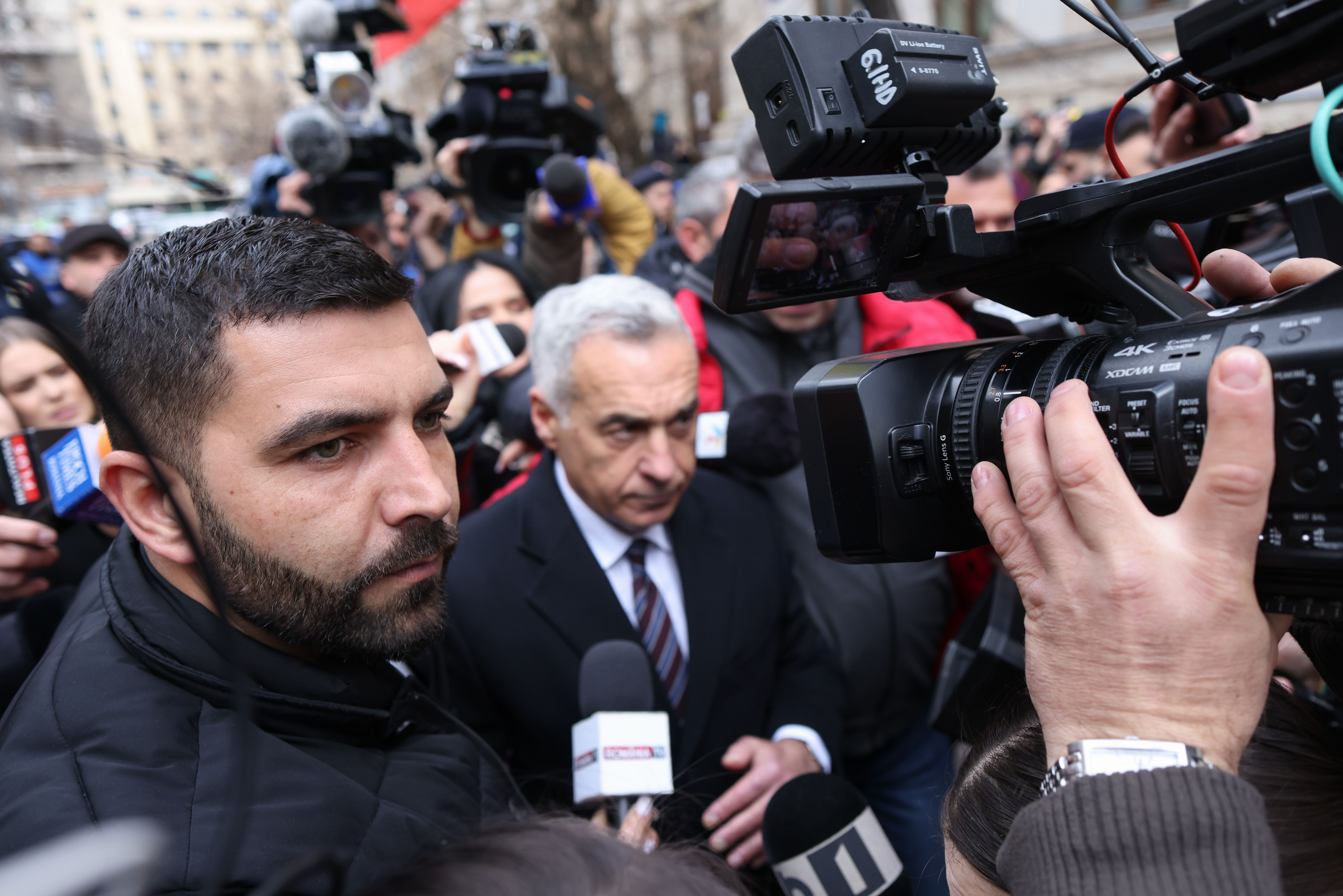 Bodyguardul lui Călin Georgescu, Marin Burcea, audiat la DIICOT pentru presupuse căutări de dispozitive de interceptare