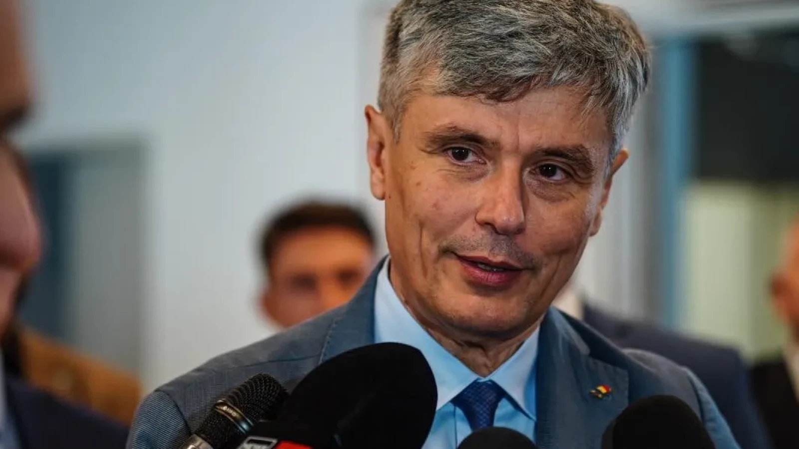Virgil Popescu: Potențialul inteligenței artificiale poate fi valorificat