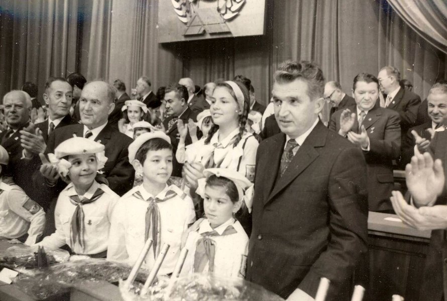 Istoricul Adrian Cioroianu demonteză teoria conform căreia vizita în Coreea de Nord a transformat radical pe Nicolae Ceaușescu