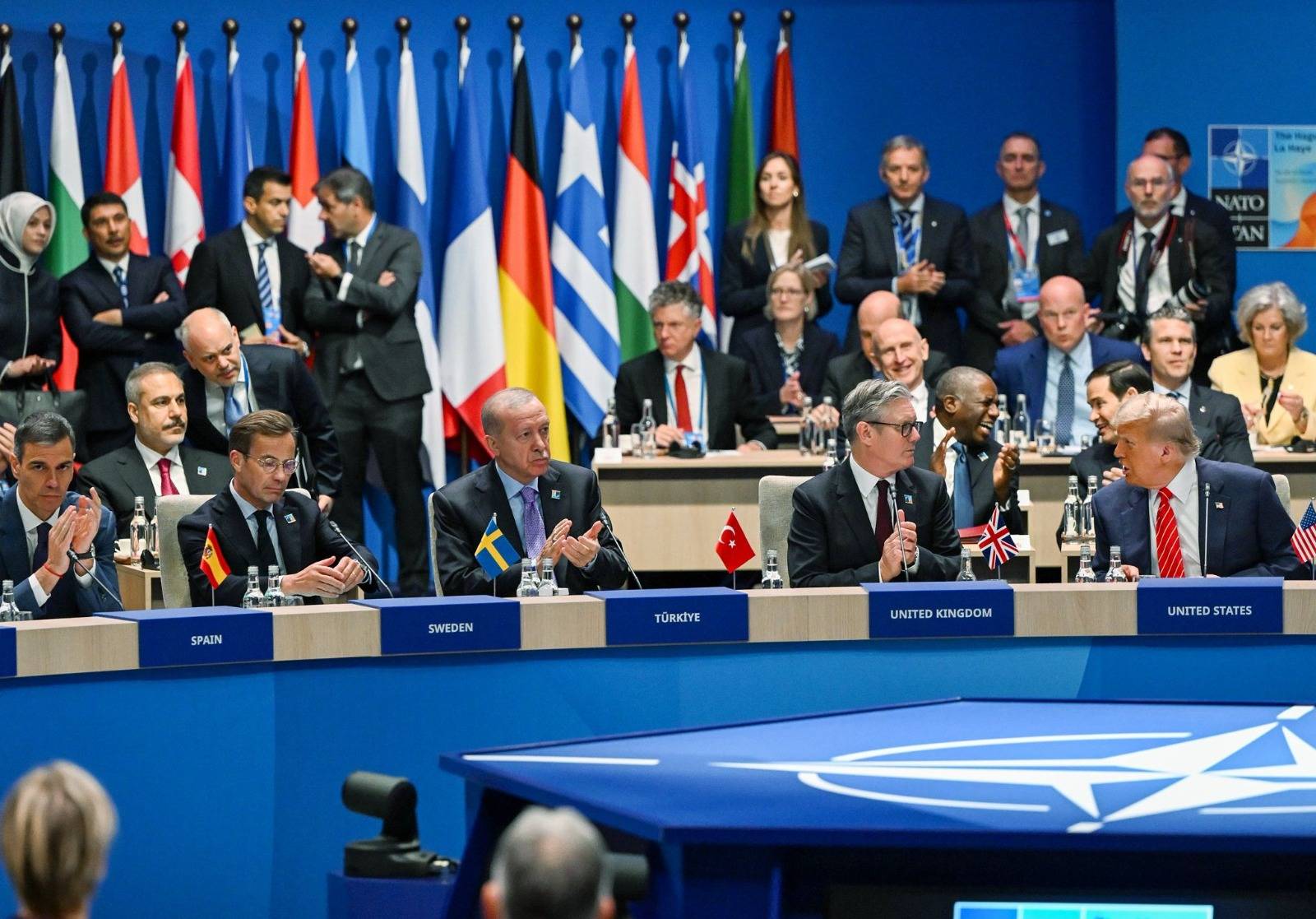 Liderii statelor NATO se reunesc la Ankara, unde va fi prezent și Trump